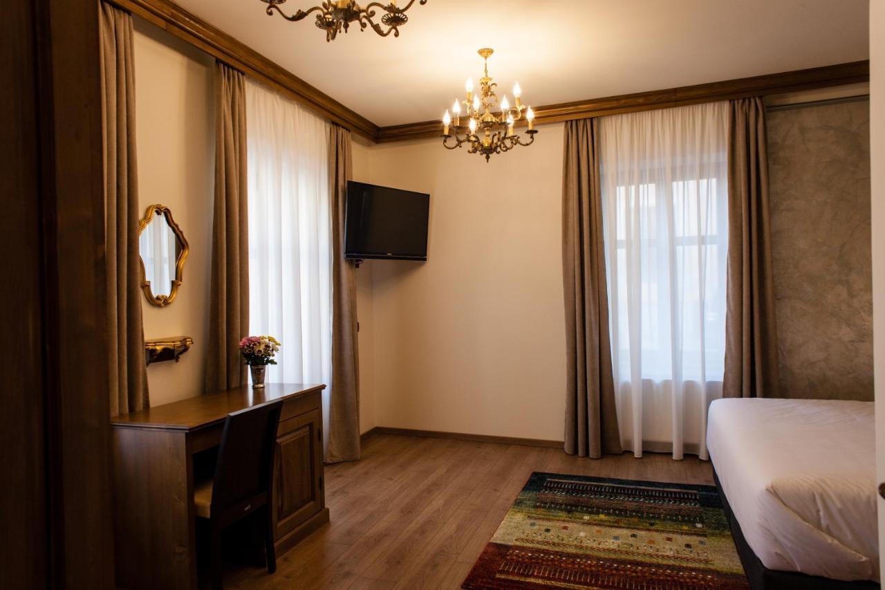 Pensiunea Kant Sibiu Exteriör bild